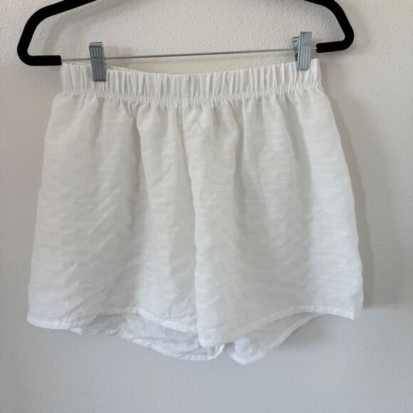 EUC White Sheer Textured 2-Piece Matching Set - Picture 5 of 8